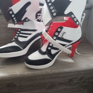 Harley Quinn pleather high heels